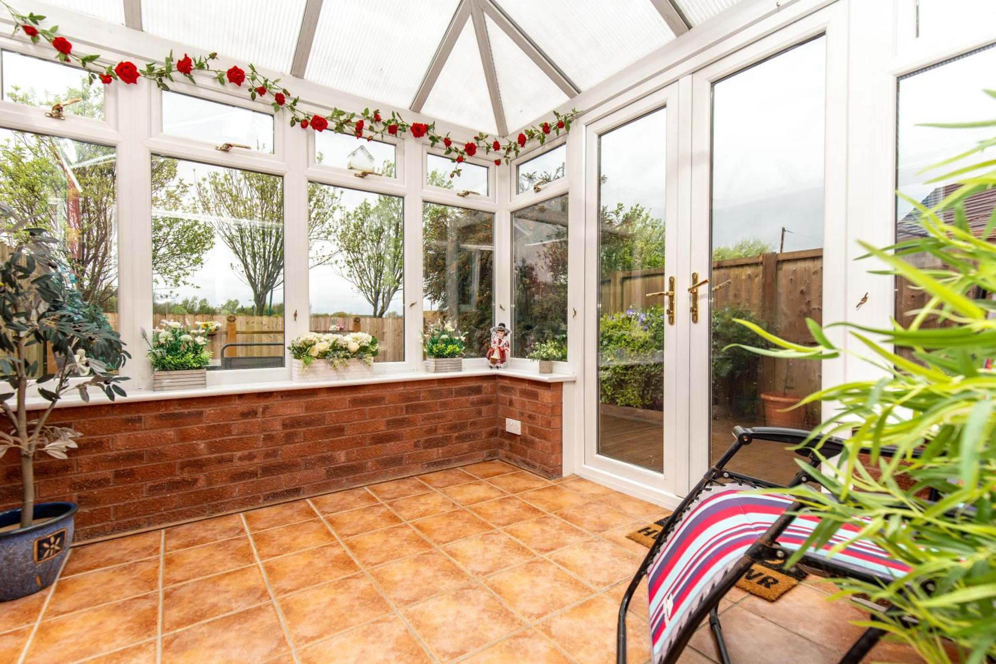 Comfortable And Spacious Superb Holiday Home In Llanelli, Dog Friendly Exterior photo